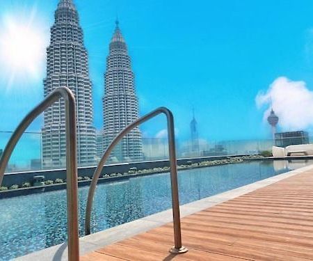 Star Holiday Sky Pool Klcc Kuala Lumpur Bagian luar foto
