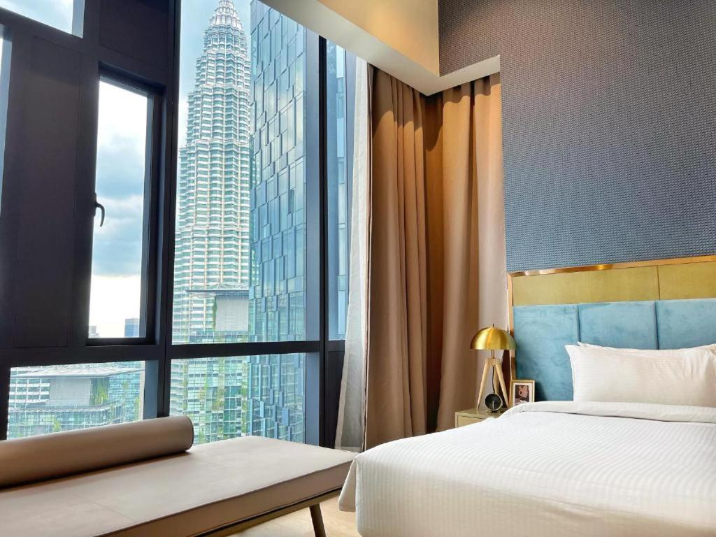 Star Holiday Sky Pool Klcc Kuala Lumpur Bagian luar foto